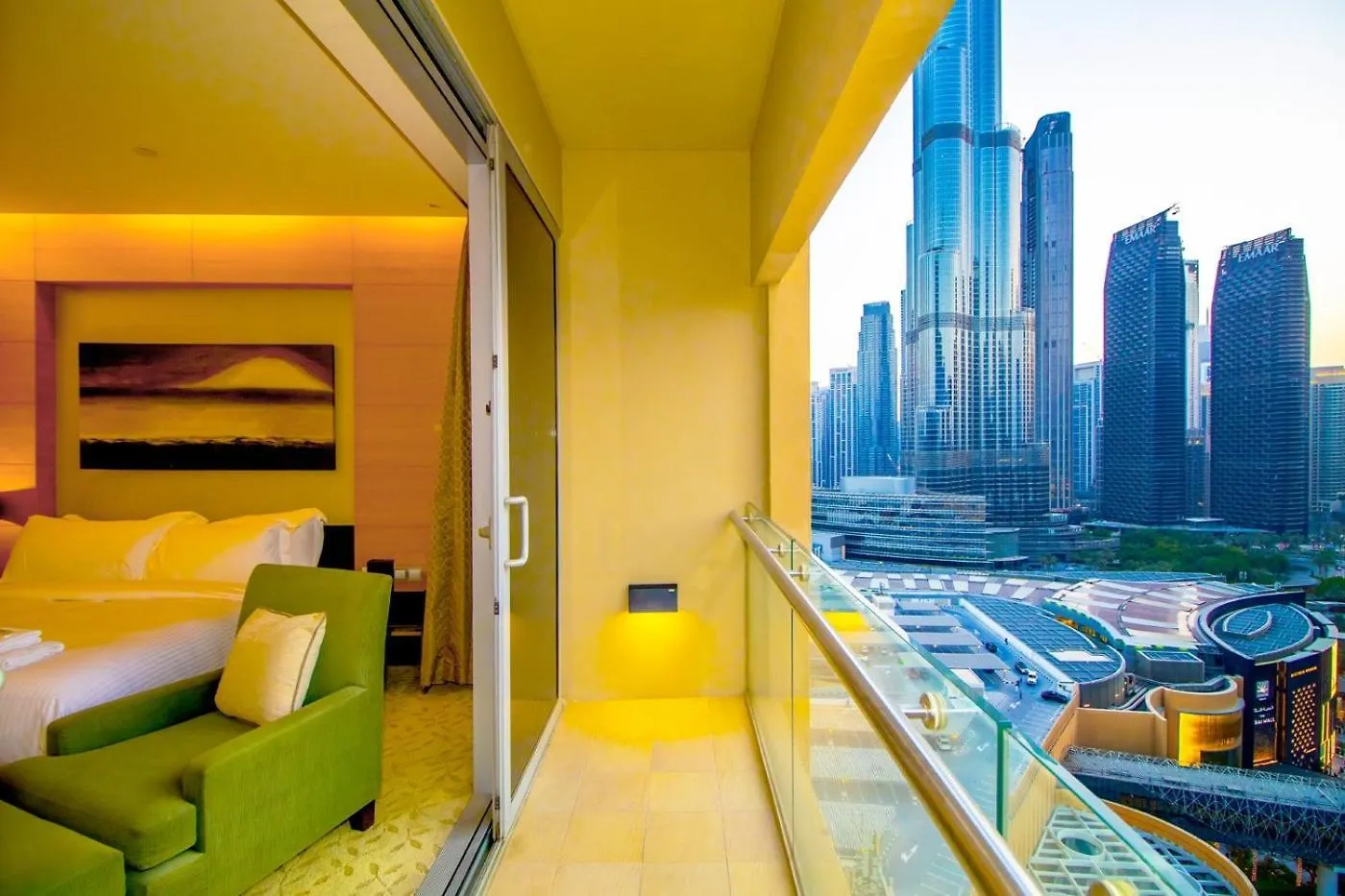 Emaar Fashion Avenue Studio With Burjkhalifa View 24 Dubai 0*,  United Arab Emirates